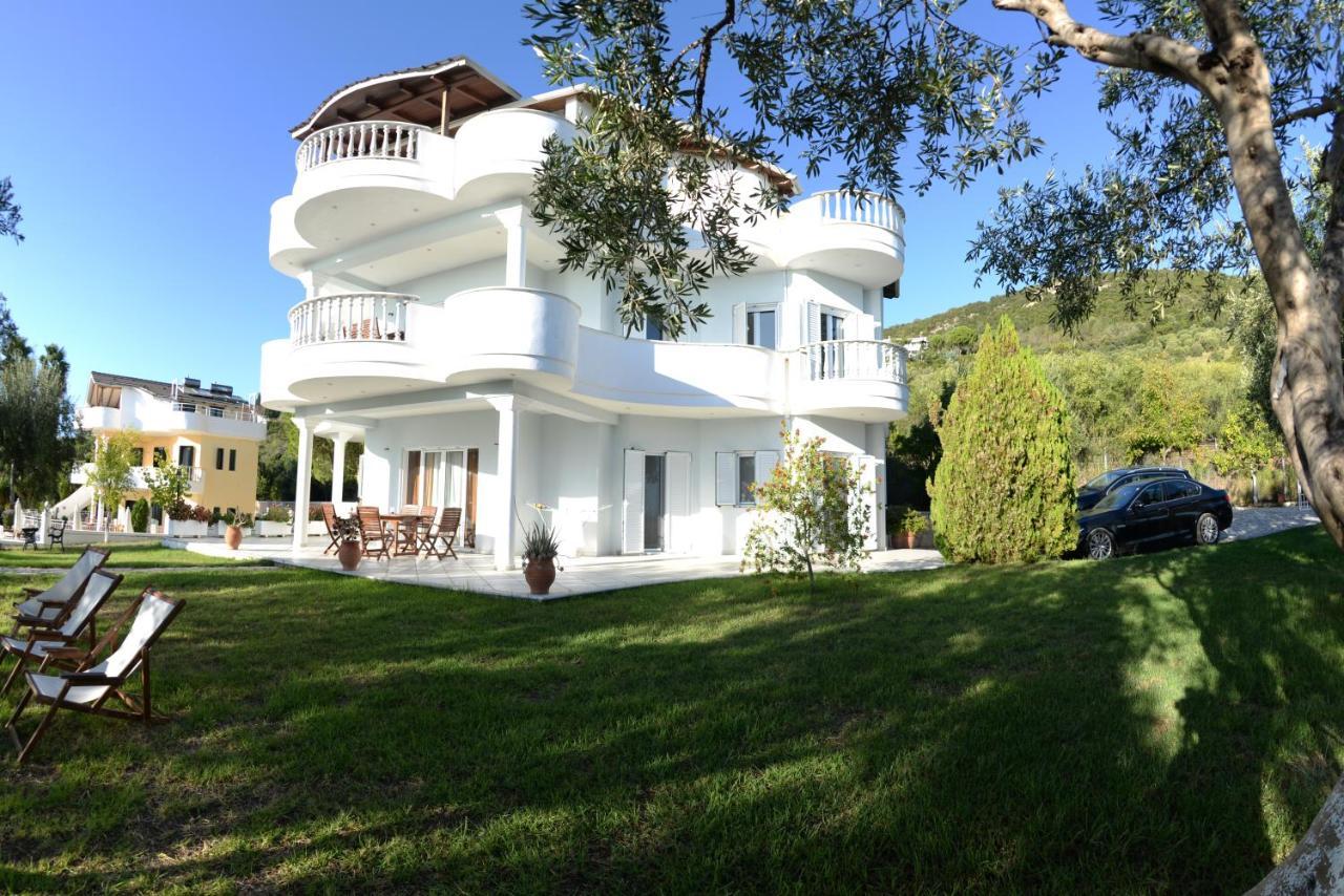 Villa Alex Riza  Bagian luar foto